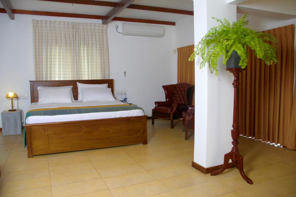 Lodge 19 Negombo Extérieur photo